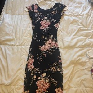 Uk2la bodycon floral low back dress